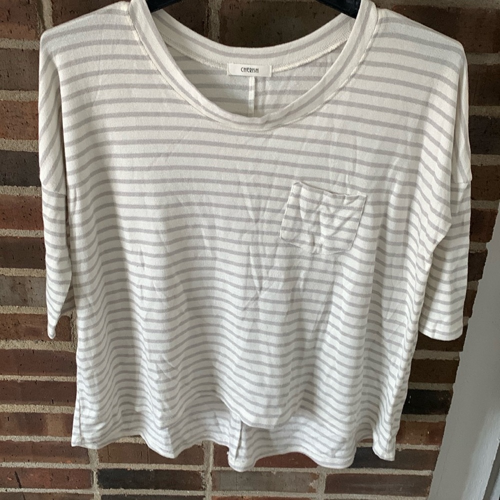 Womens Cherish Top, Oversized Medium, White/Gray Stripes